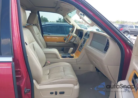 2008 Lincoln Navigator L from USA, damaged, VIN 5LMFL27588LJ19383